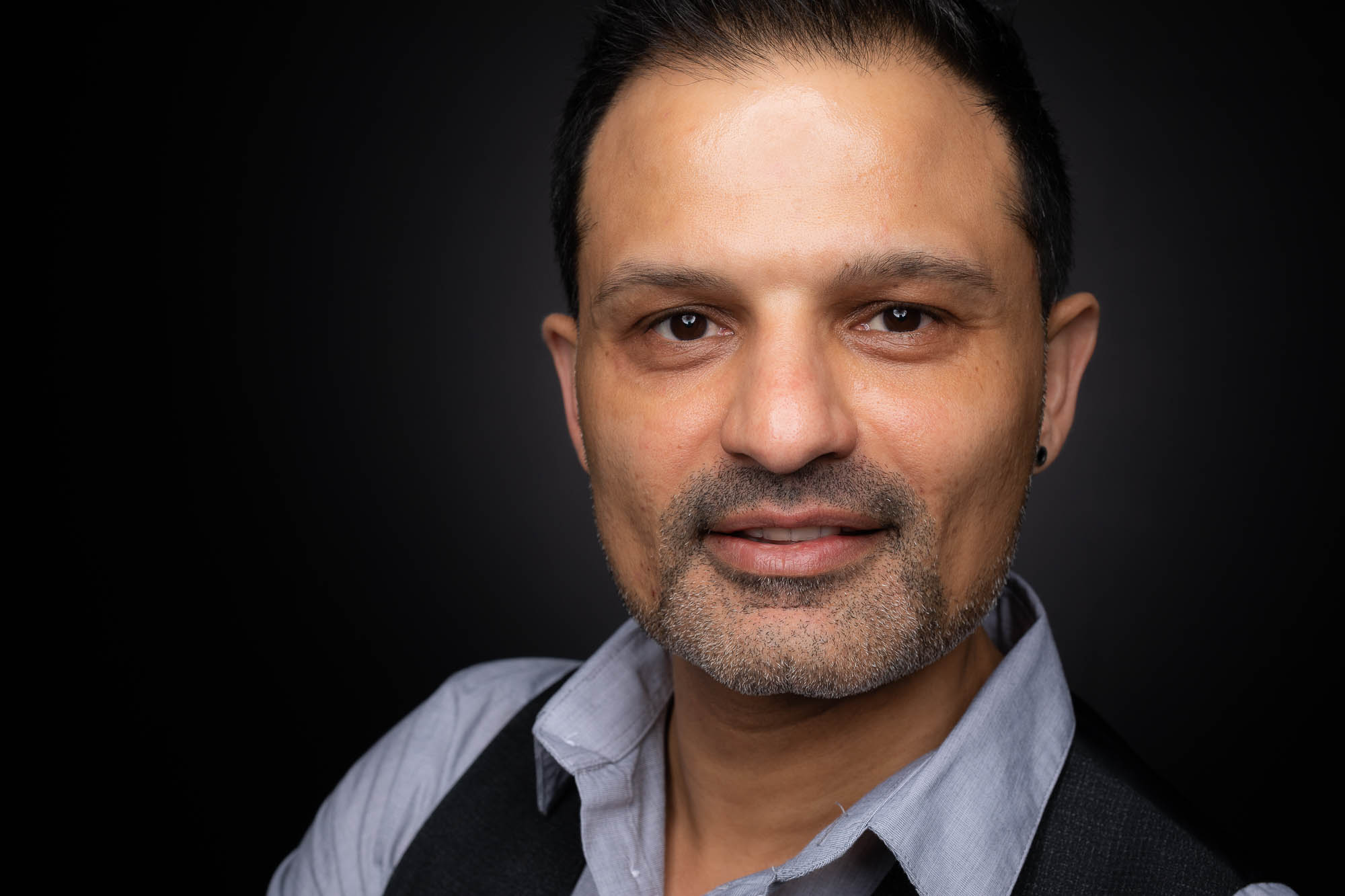 Export x3 Headshot  06248 Dez 01 2019 Headshot  Miro Nicole Nadine 2